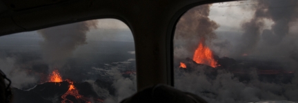 Flying over the volcano: photography bliss!