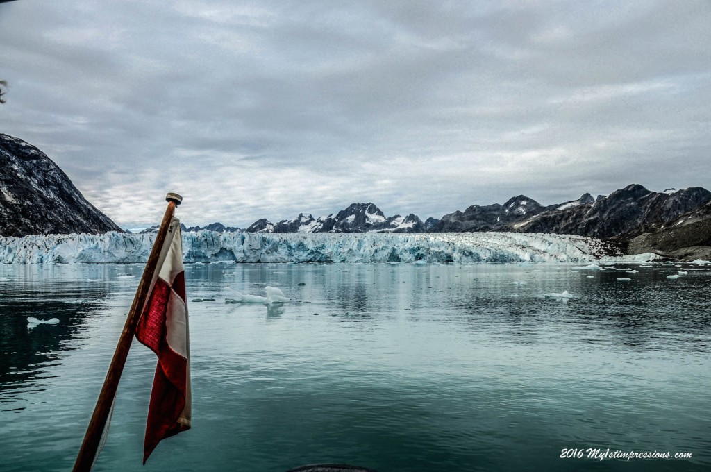 greenland flag, greenland, east greenland, glacier