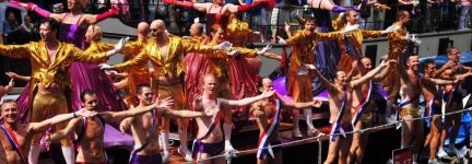 A day in pink at Amsterdam Gay Parade